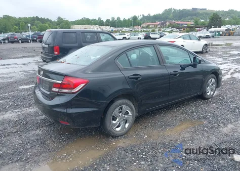 2015 Honda Civic Lx z USA, uszkodzony, nr VIN 19XFB2F50FE295748